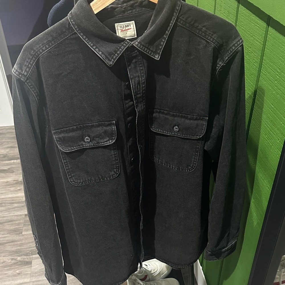 Old Navy Men's Black Denim Workwear Button Down Shirt